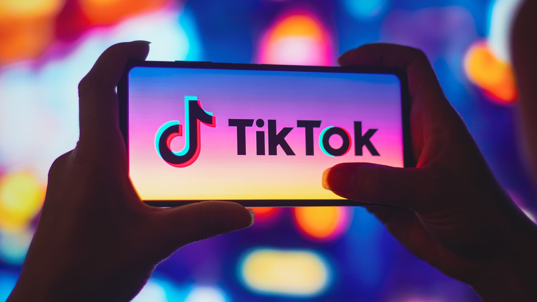 TikTok Follower kaufen: Ein schneller Weg zur organischen Reichweite – FollowersHive
