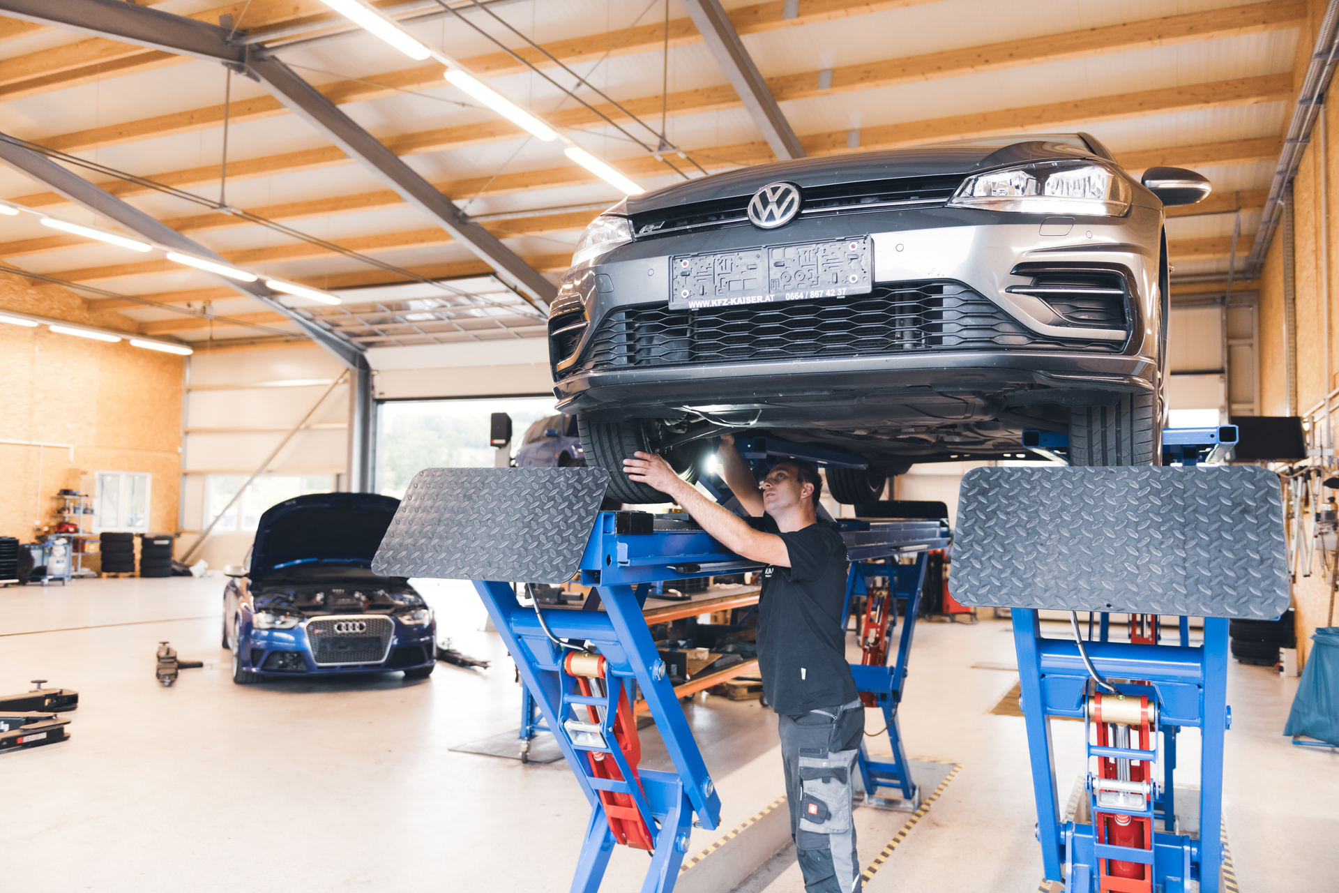 Autowerkstatt in der Nähe für Bremsenprüfung und Reparaturen – meister-job hilft dir