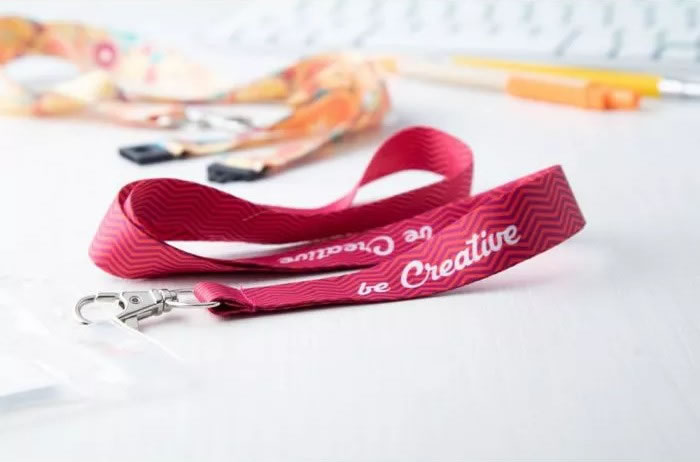 Lanyards und Schlüsselbänder personalisieren – Beste Preise bei HiGift