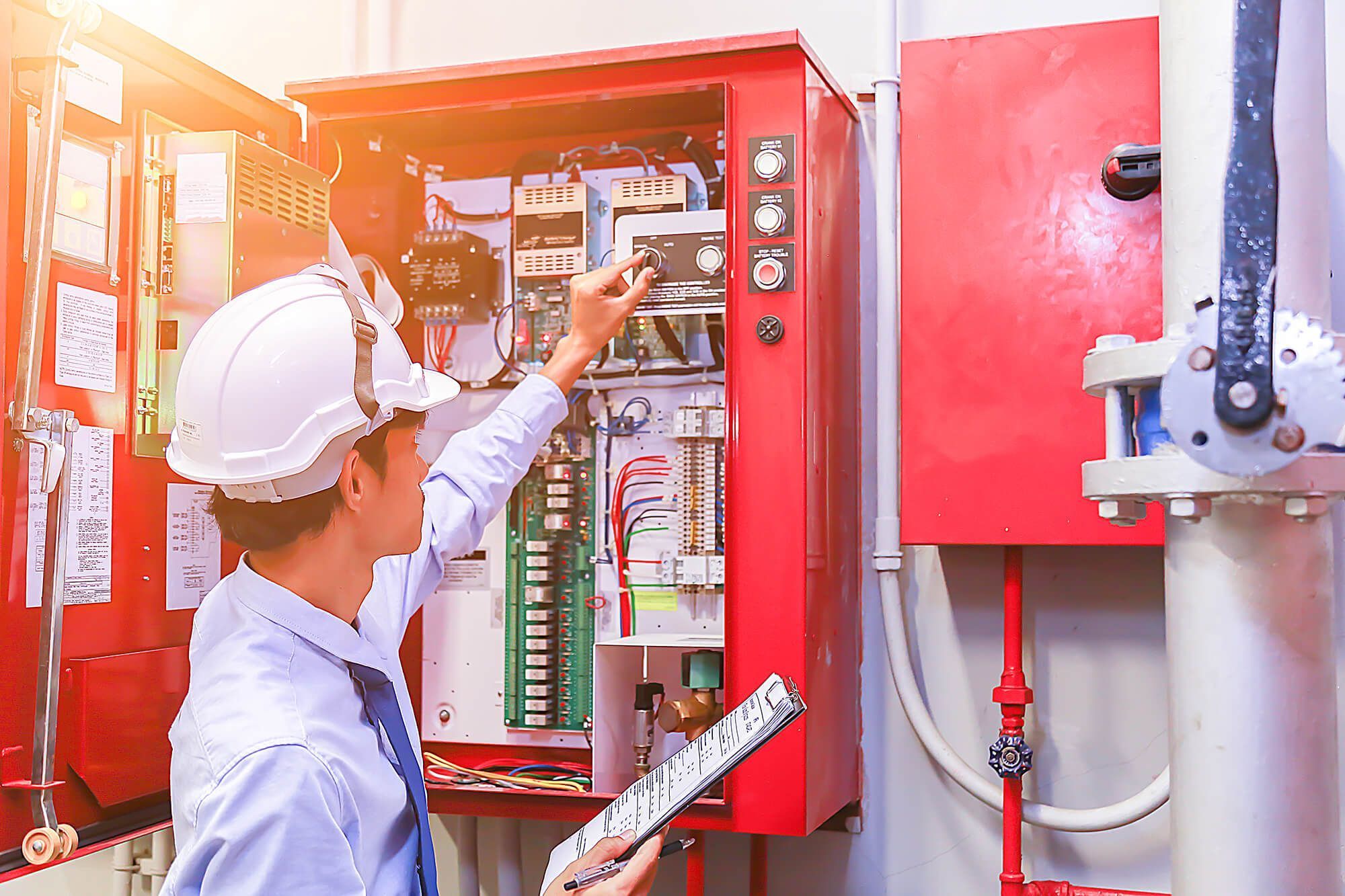 Prüfung elektrischer Anlagen: Expertenempfehlungen für maximale Sicherheit