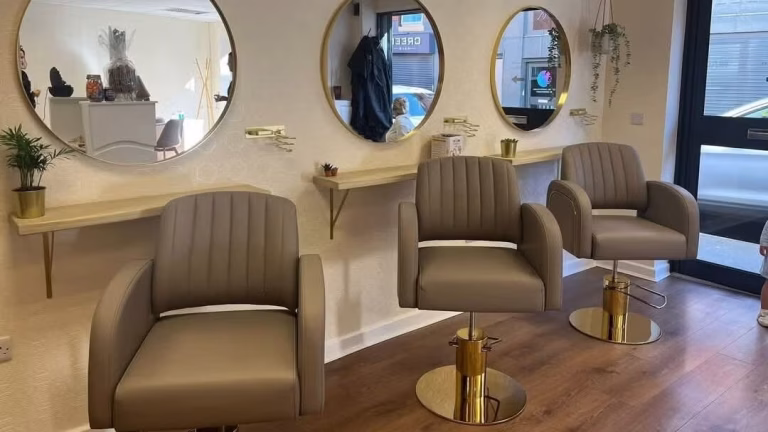 87519eba-dd9f-43c5-81a6-322d565a3214-NatalieLouiseHair-GB-England-Leigh-Fresha